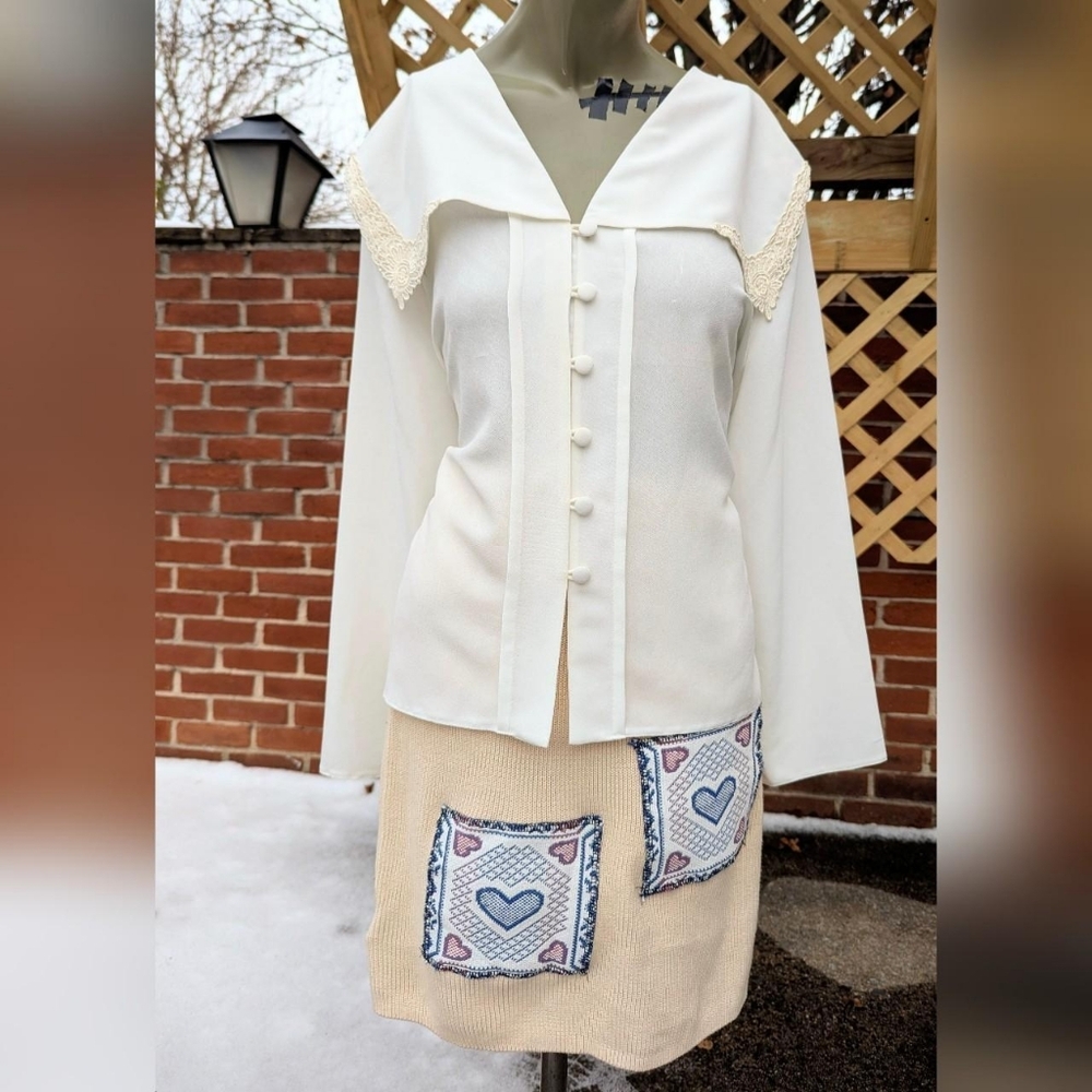 Vintage C&A White Wide Collar Long Sleeve Button Up Blouse